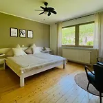 Boutique Wohlgemuth Heim Mosel Weingut Couette-café Zell