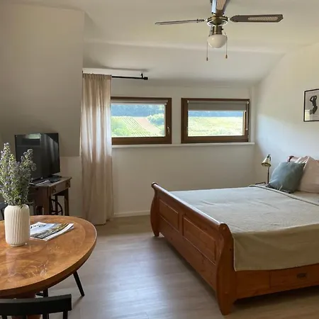 Alojamento de Acomodação e Pequeno-almoço Boutique Wohlgemuth Heim Mosel Weingut Zell an der Mosel